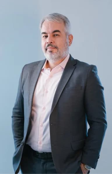 Alex Justi, Arquiteto e Urbanista