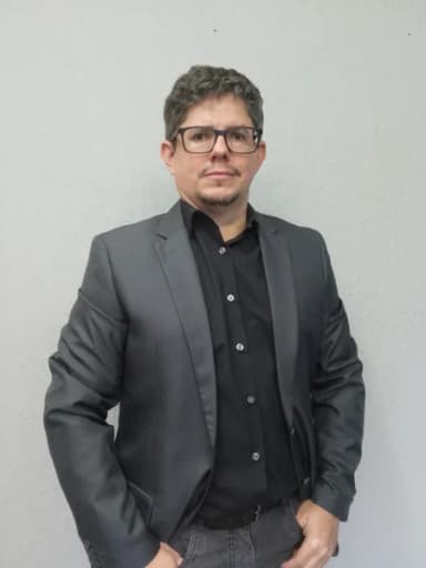 Vilberty Vasconcelos, Engenheiro Civil